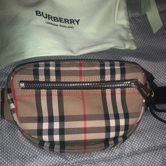 burberry bum bag womens